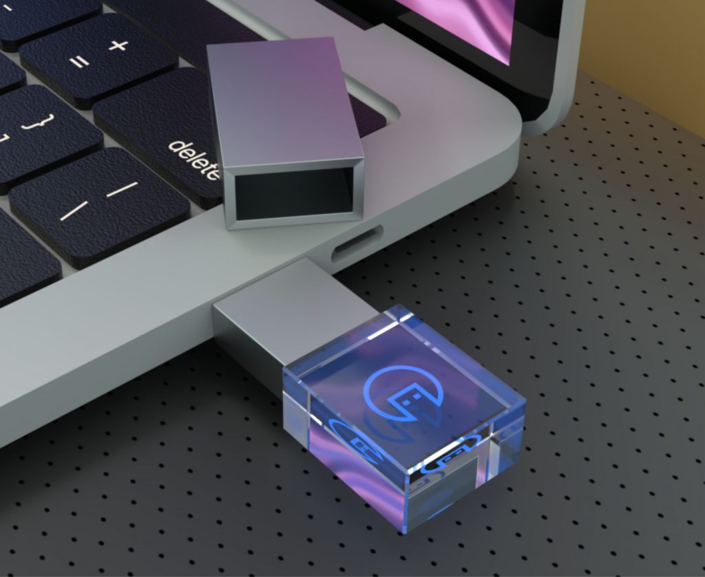 modře podsvícený usb krystal s laserem loga